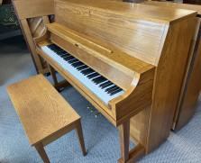 Yamaha P22 studio piano in oak